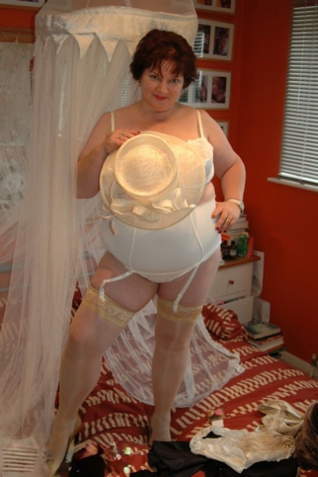 ssbbw weighs in after an extremely fattening cruise porn free xxx galleries