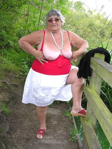 bbw takes dick while screaming stop sexy xxx photo