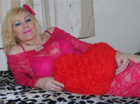 porn bbw handjob free naked pics