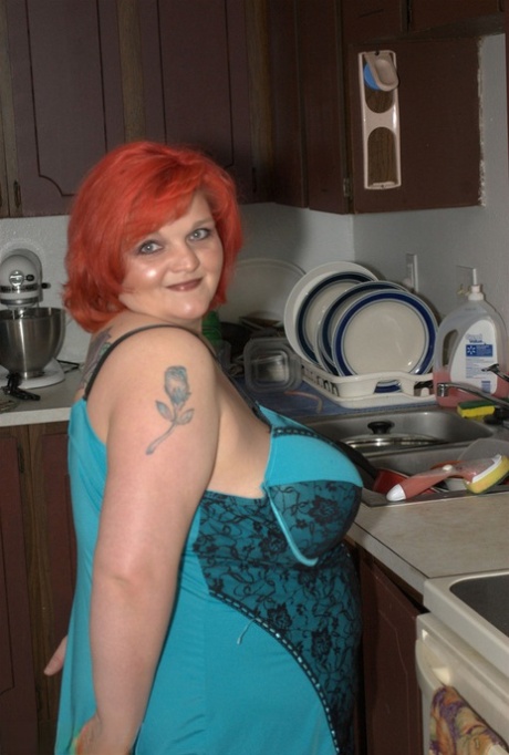 amateur chubby wife pov art naked pic