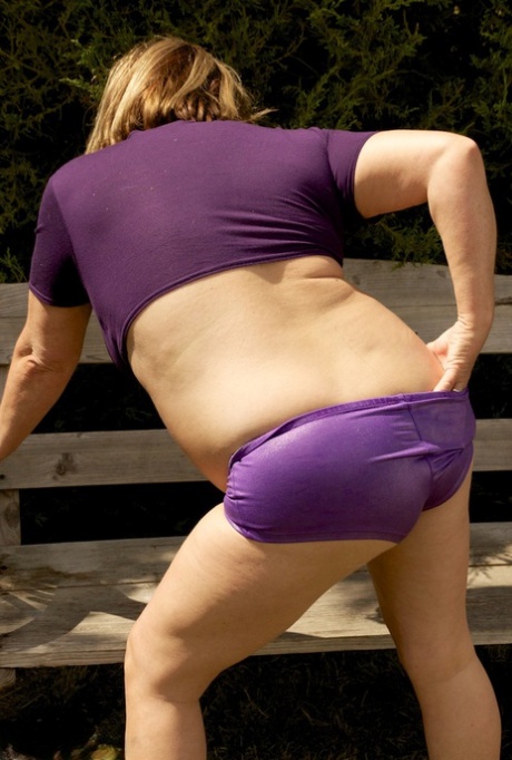 telugu fat aunty beautiful naked galleries