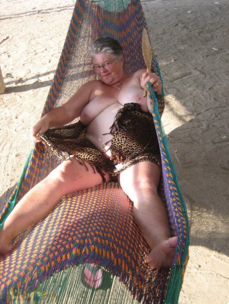 cam chubby granny forced anal art porn pics