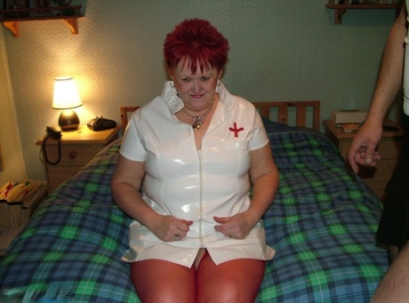 kaise bani curvy glasses shower adult pictures