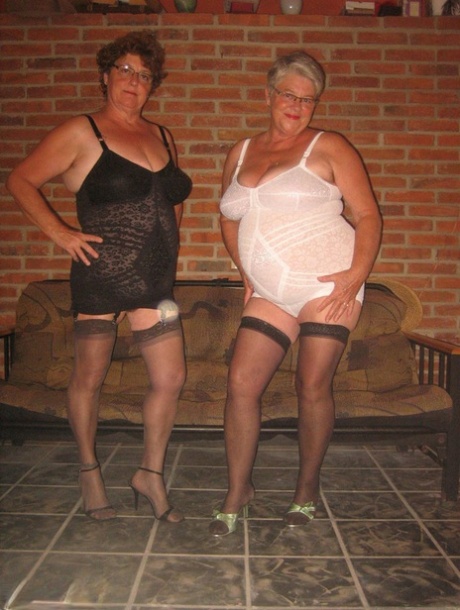 sexy thick cosplay hot naked picture