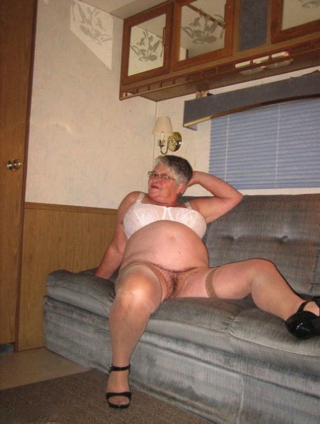 thick gingers sexy naked photos
