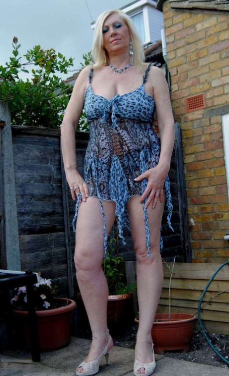 homemade first anal chubby art naked images