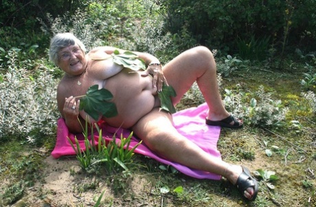 thick white milf black cock hot sex image