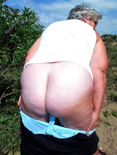 Grandma Libby model exclusive photo