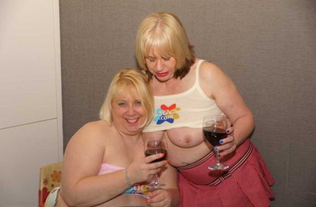slutty chick with small breasts gets a hard cock in her big ass pornographic pictures