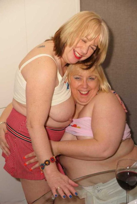 fat ass blonde stepmom hot galleries