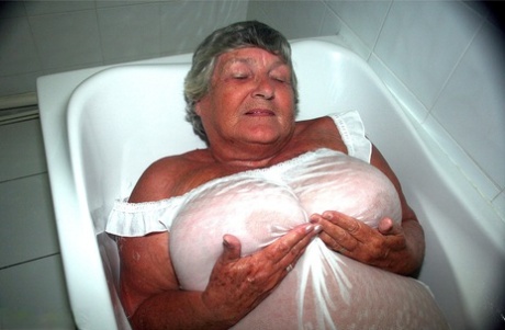 bbw thickness muscle woman nudes archive