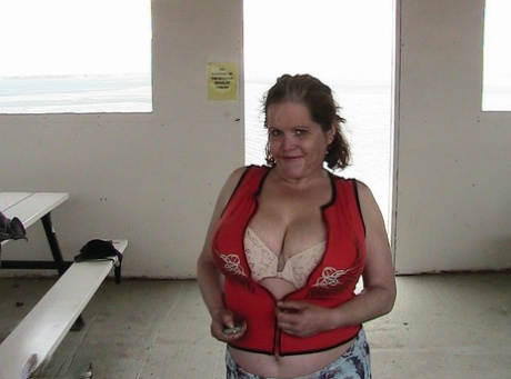 seachchubby amateur wife gaint tits nude galleries
