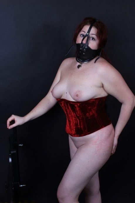 thick curvy teens adult photo