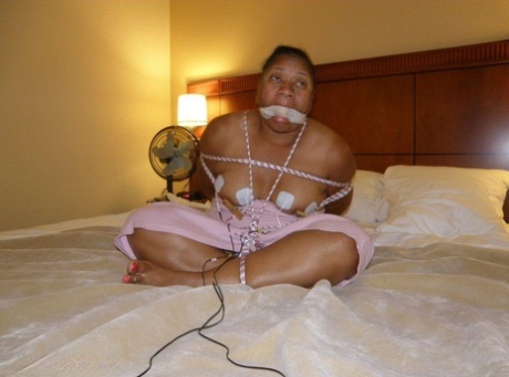 chubby man guitar hero 2 sexy naked images