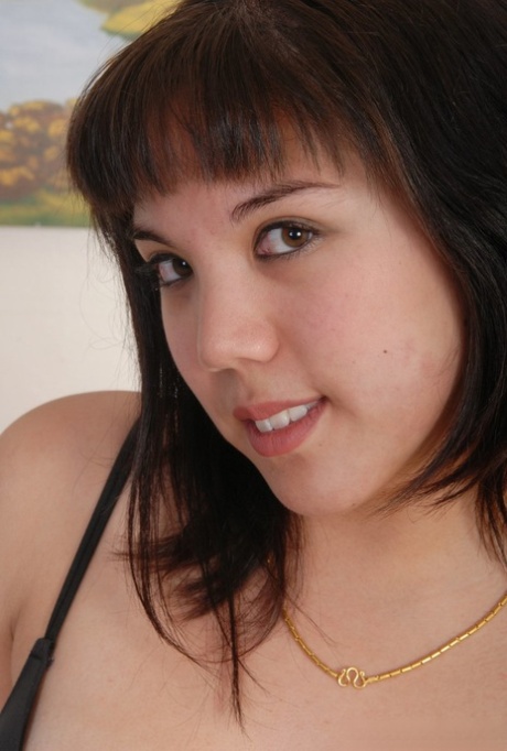chubby female in glasses adult gallery