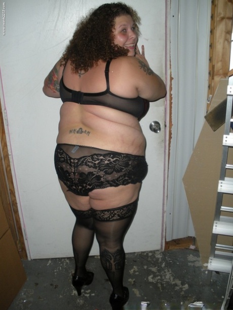 fat ass guf perfect photo