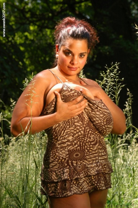 afghan bbw art naked picture