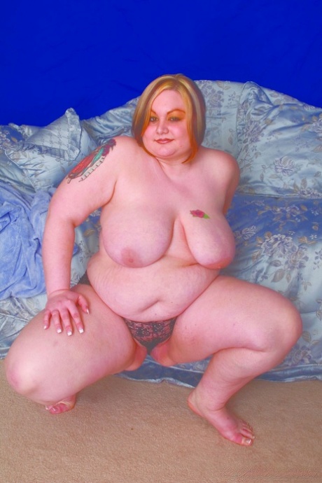 ssbbw riding a big dildo perfect archive