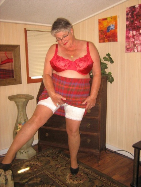 chubby girl hidden camera exclusive pics