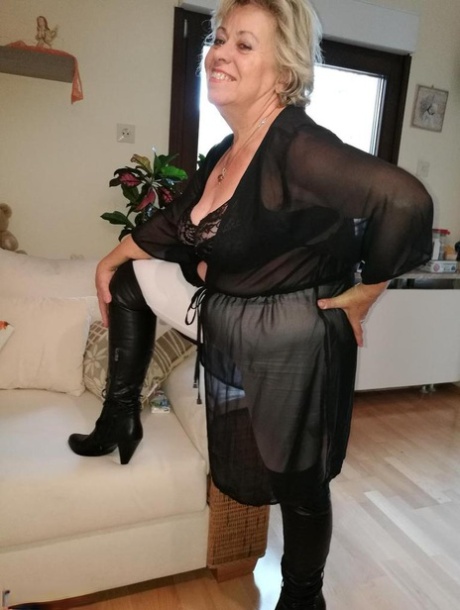 bbw layla vomit sexy xxx photos