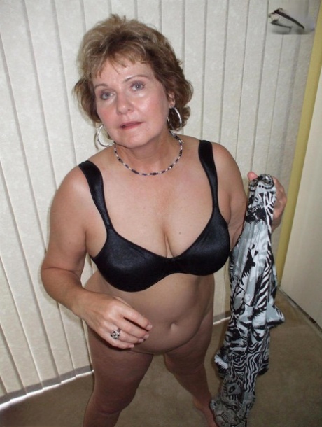 curvy femdom hot sex picture