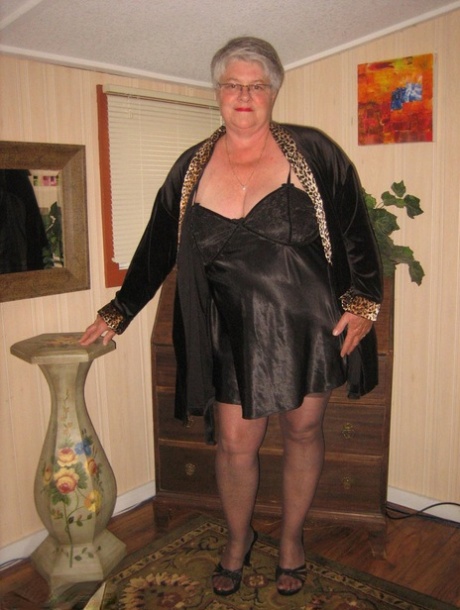 ranchy mature plump women free sexy image