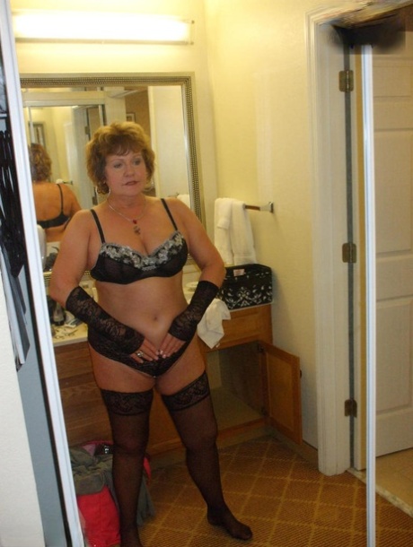 big booty milf housewife fucks her blindfolded husband beautiful nude archive