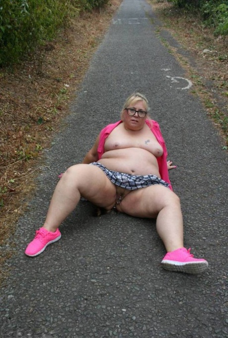 bbw anal gape free nude galleries