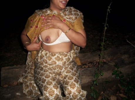 skinny but curvy beautiful xxx gallery