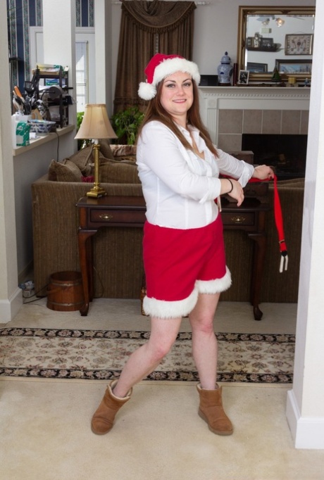 thick thighs homemade pornographic picture