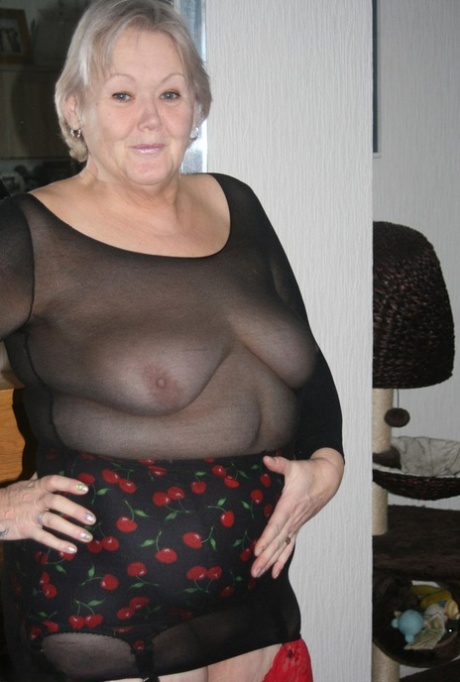 latina big ass small tits free naked images