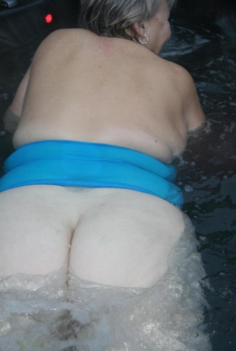 huge ass lesbian dry humps hot sex images
