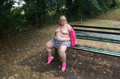 bbw riding fast free sexy pic