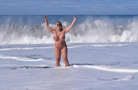 brittany black bbw perfect photos