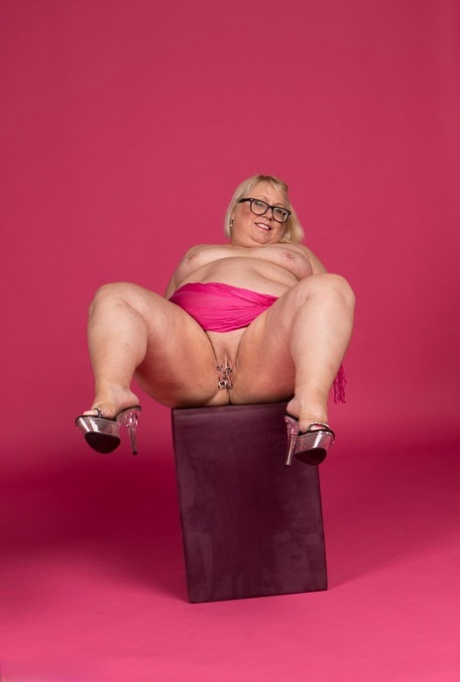 hot girl big ass solo hot sexy pics