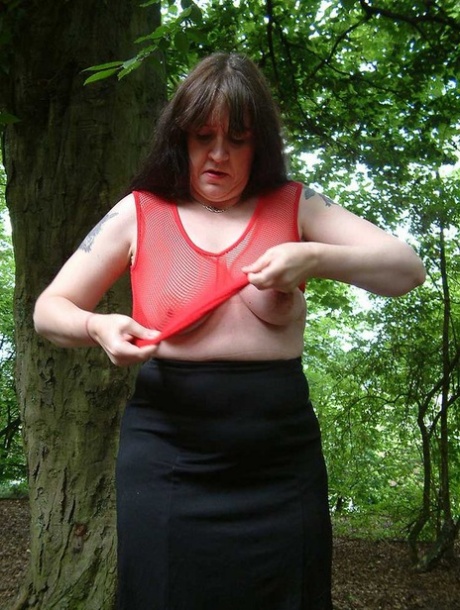fat girl smothering hd pic