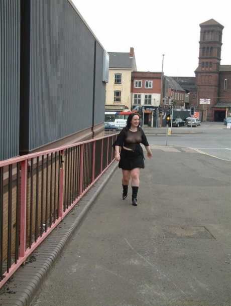 cute teen chick sucks fat penis before getting it in slit erotic photo