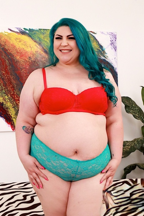 slim thick mexican girl porn photo