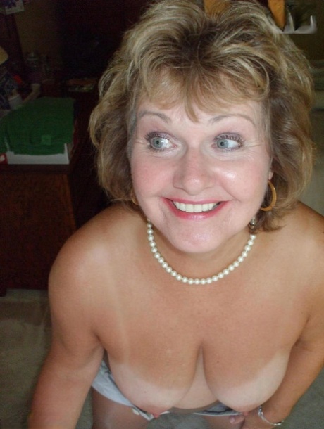 bbw ride dick sexy nude gallery