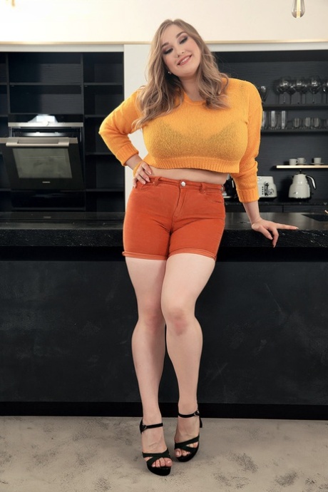 bbw white girl titty play pretty photos