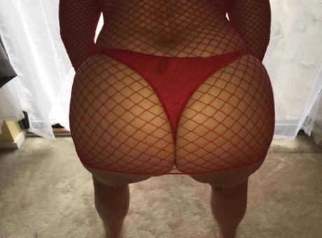 bush bush with curvy hips beautiful naked photos