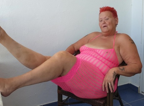 bbw babe christy earns some cash sexy image