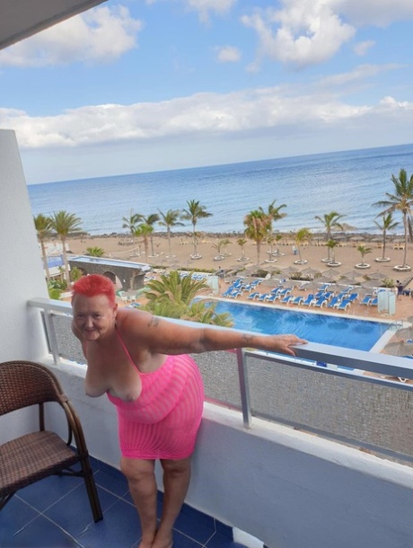 big assed slut wives art naked photos
