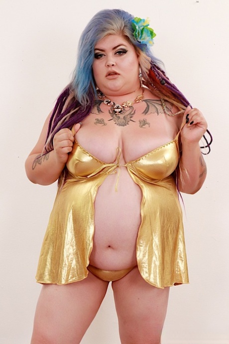 slim thick step hot nude pictures
