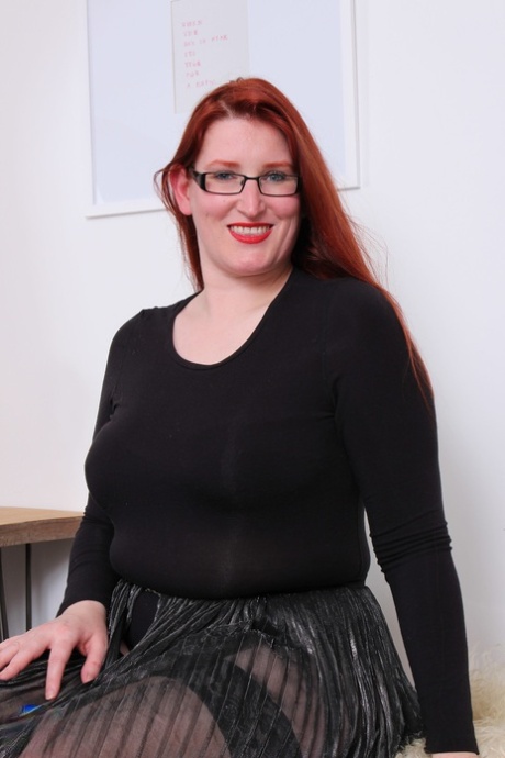 thick fake tits free porn gallery