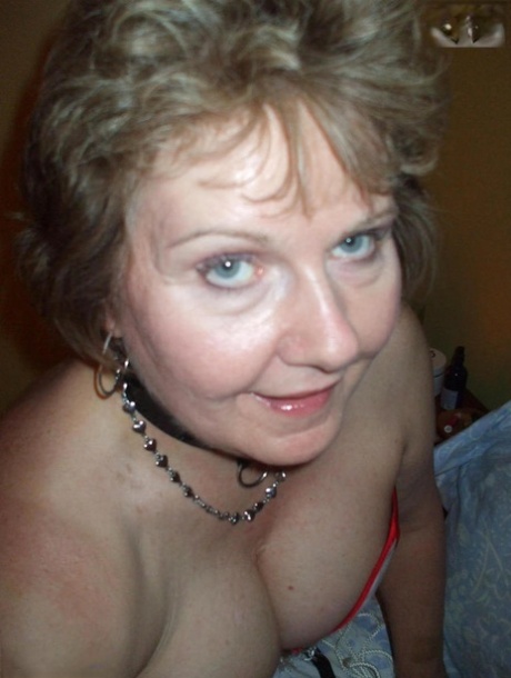 virgin bbw solo having fun free nude pictures