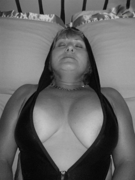fat ass taking the dick hd gallery