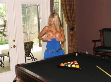 black bbw shaking ass adult photos
