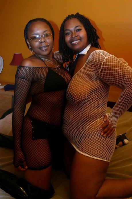 curvy big ass mom son xxx images