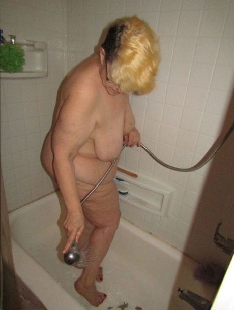 cousin chubby turnd me on nudes gallery